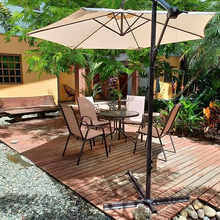 Pagalu Hostel Puerto Viejo de Talamanca Экстерьер фото